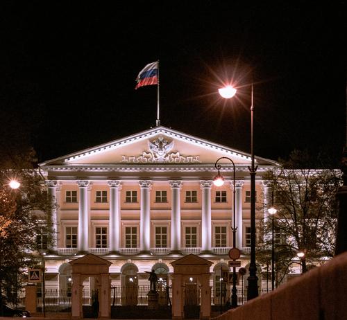 Банк России шестого июня принял решение понизить ключевую ставку до 20% Банк России шестого июня принял решение понизить ключевую ставку до 20%