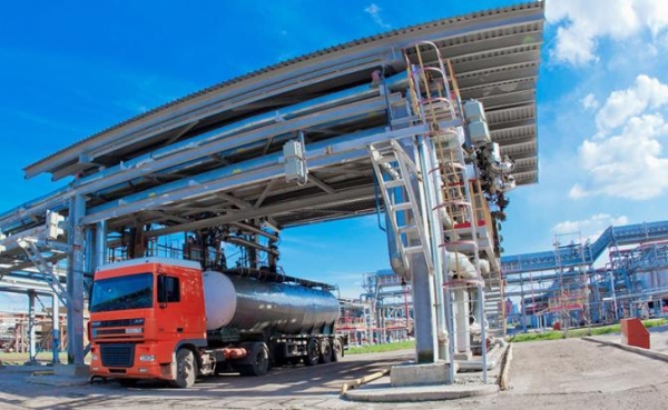 «Просто копни лопатой»: В Оренбуржье твердую нефть можно собирать прямо в степи «Просто копни лопатой»: В Оренбуржье твердую нефть можно собирать прямо в степи